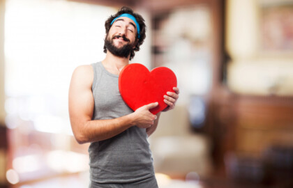 Image de Love Coach : maîtres des cœurs perdus ou charlatans des sentiments ?