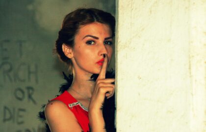 Image de Tchat coquin : mélange de vertige et d&#8217;excitation