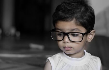 Image de Les adultes ayant manqué d’amour dans leur enfance partagent souvent ces six caractéristiques