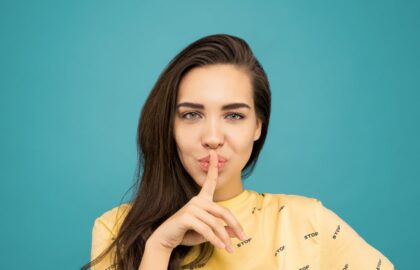 Image de Privés de tchat : quand SFR fait tomber Smail dans le silence