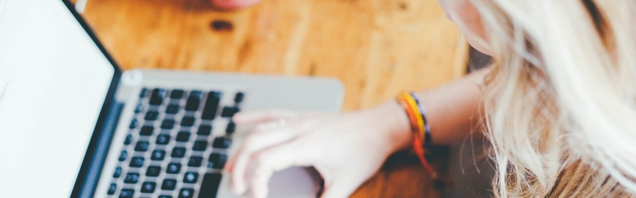 Image de Comment booster son charisme en ligne sans tricher