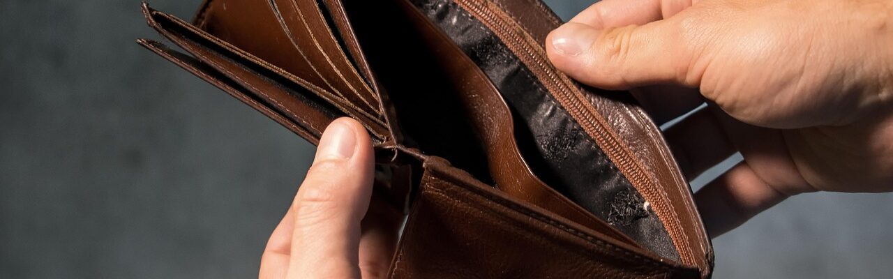 Image de Être célibataire, un luxe en 2025 ? Spoiler : oui, et ça coûte un rein, parfois deux&#8230;