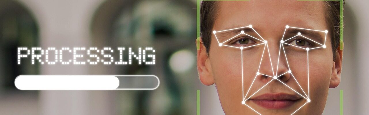 Image de Reconnaissance faciale obligatoire pour les réseaux sociaux : vers la fin de l’anonymat en ligne ?